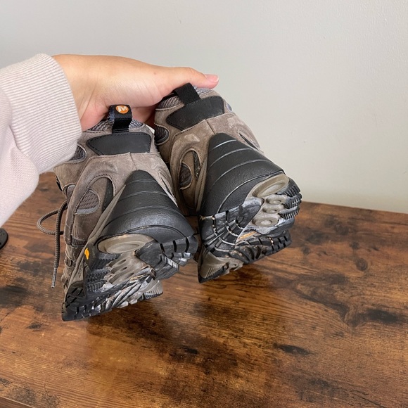 Merrell Hiking Boots - Picture 3 of 3
